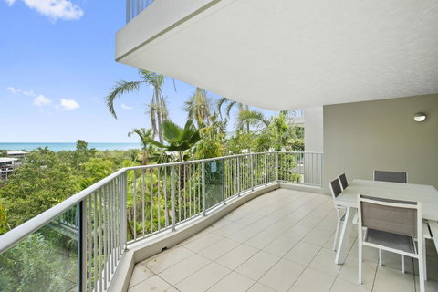 Azure Sea Whitsunday Resort - VIC Tourism 33