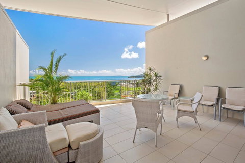 Azure Sea Whitsunday Resort - VIC Tourism 10