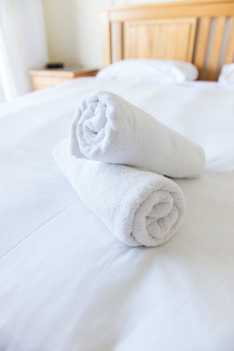 Paradise Penthouse At Waves - Airlie Beach - VIC Tourism 22