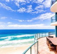 The Waterford on Main Beach - VIC Tourism