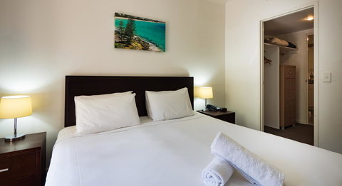 Swell Resort Burleigh Heads - VIC Tourism 38