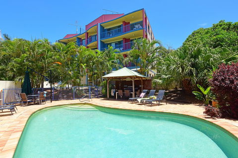 Lindomare Apartments - VIC Tourism 0