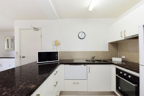 Lindomare Apartments - VIC Tourism 33