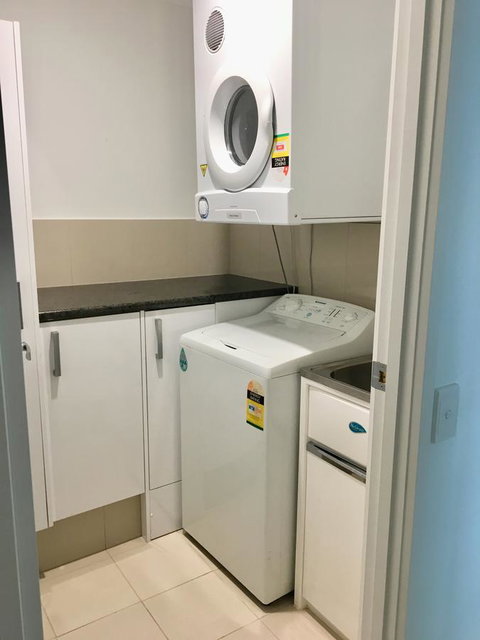 CHA Private Apts Diamond Beach - VIC Tourism 17