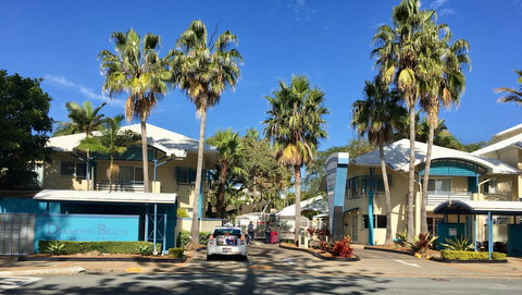 CHA Private Apts Diamond Beach - VIC Tourism 1