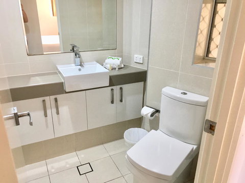 CHA Private Apts Diamond Beach - VIC Tourism 18