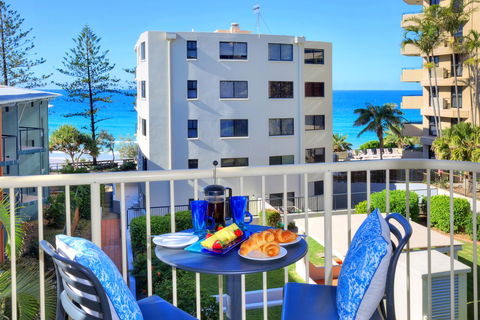 Surf Dance Apartments - VIC Tourism 35