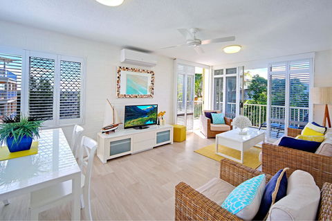 Surf Dance Apartments - VIC Tourism 13