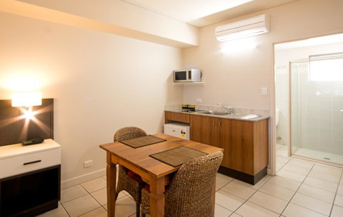 Portside Whitsunday Luxury Holiday Apartments - VIC Tourism 13