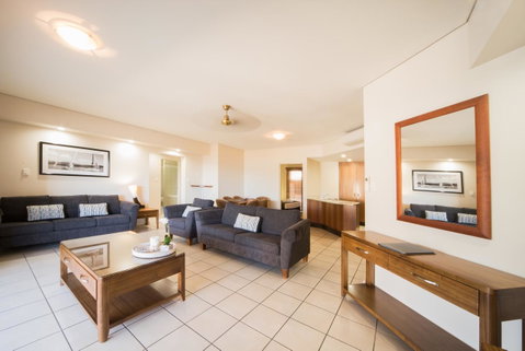 Portside Whitsunday Luxury Holiday Apartments - VIC Tourism 6