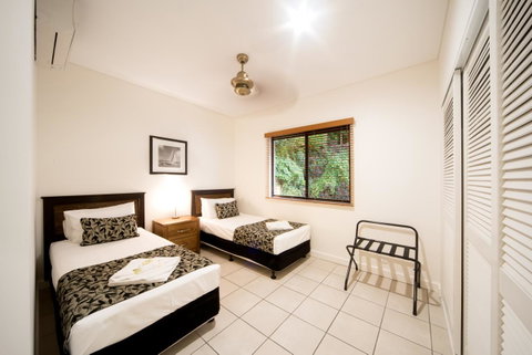 Portside Whitsunday Luxury Holiday Apartments - VIC Tourism 21