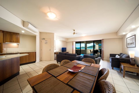 Portside Whitsunday Luxury Holiday Apartments - VIC Tourism 17