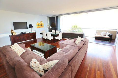 Dune On The Beach - VIC Tourism 12