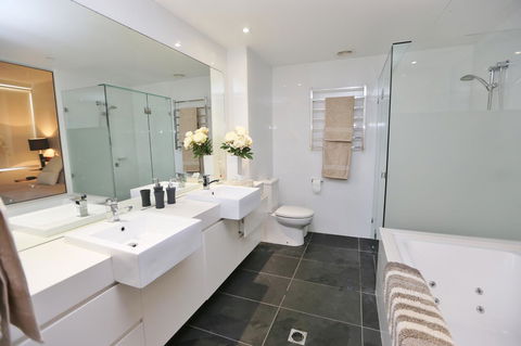 Dune On The Beach - VIC Tourism 3