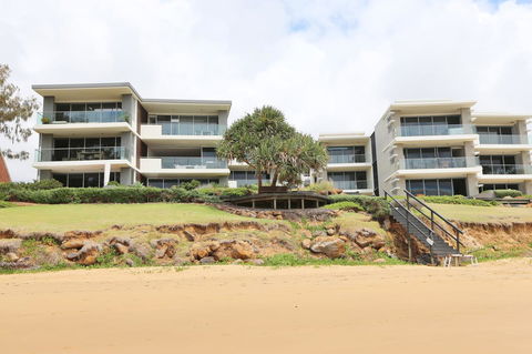 Dune On The Beach - VIC Tourism 18