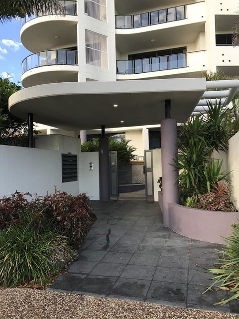 Meridian Alex Beach Apartments - VIC Tourism 4