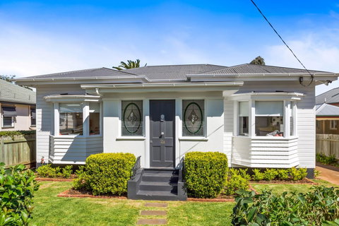 The Lighthouse - VIC Tourism 1