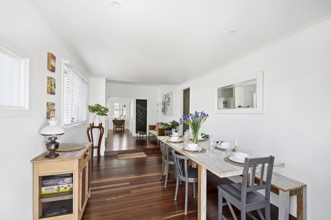 The Lighthouse - VIC Tourism 10