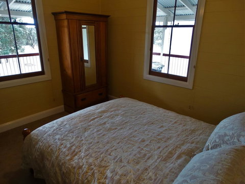 Loughmore House - VIC Tourism 10