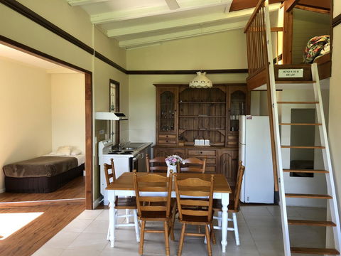 Montville Holiday Apartments - VIC Tourism 13