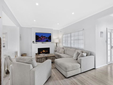 Waterview Beach House - VIC Tourism 2