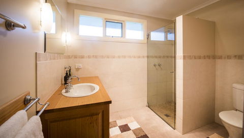 Wattle Grove Homestead Bed & Breakfast - VIC Tourism 3