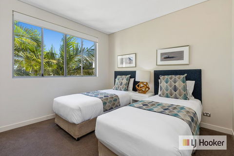 WAVE CULTURE 1204 - BEACH BLISS - VIC Tourism 1