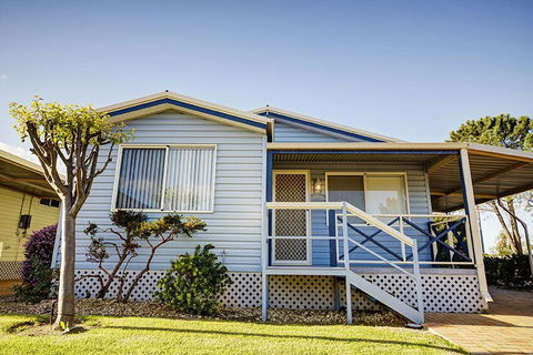 Wavecrest Village & Tourist Park - VIC Tourism 0