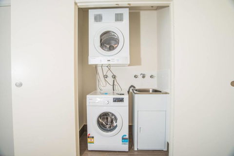 Wentworth Point 2Beds1Study2Bath Brand New APT - VIC Tourism 1