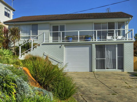 Werri Escape - VIC Tourism 2