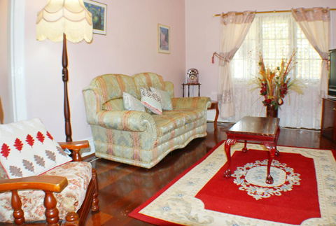 West End Retreat - VIC Tourism 0