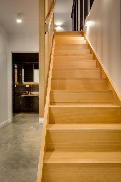 White Room Apartments - VIC Tourism 3