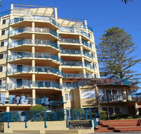 Whitesands G2 - Main Beach Location - VIC Tourism