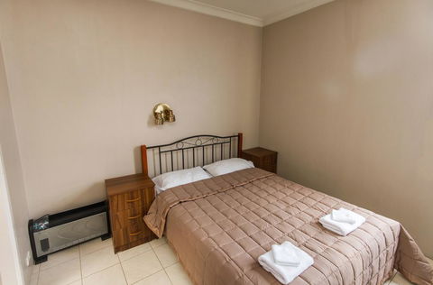 Wiley Park Hotel - VIC Tourism 2