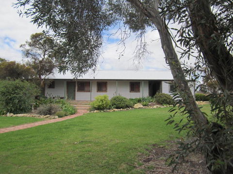 Willalooka Tavern - VIC Tourism 1