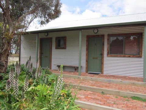 Willalooka Tavern - VIC Tourism 0