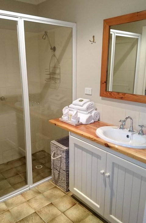 William Bay Cottages - VIC Tourism 3