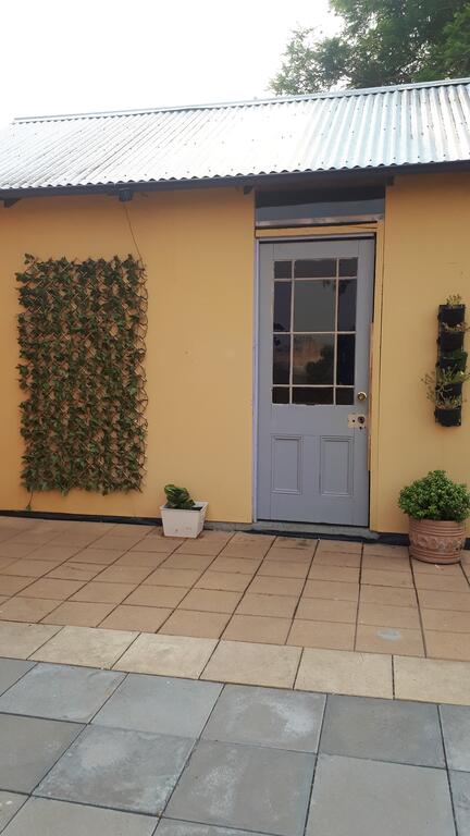 Willowgate Hall Luxury Hosted B&B - VIC Tourism 1