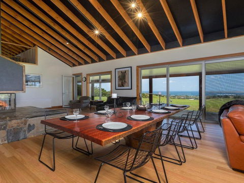 Willowview - Coastal Retreat, Stunning Views - VIC Tourism 0