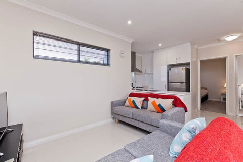 Woodlands - Home With A View - VIC Tourism 0