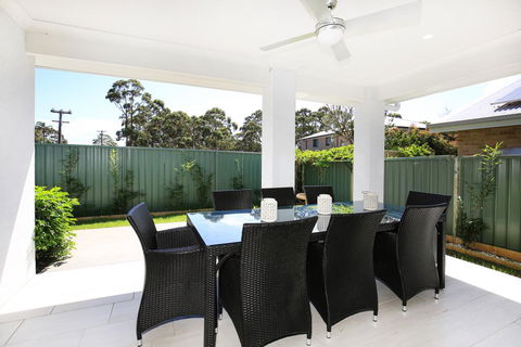 Wowly Waters - Pet Friendly - 1 Min Walk To Beach - VIC Tourism 1
