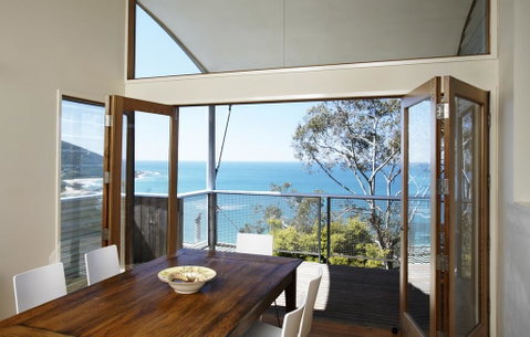 Wye View Architecturally Designed Stunning Views - VIC Tourism 1