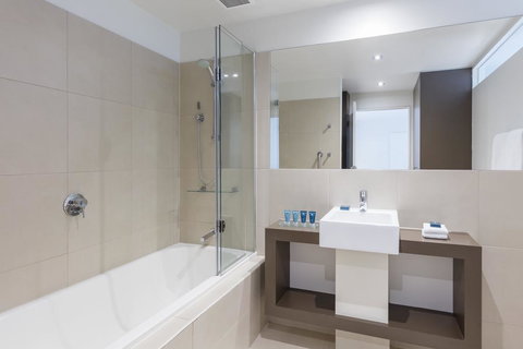 Wyndham Resort Torquay - VIC Tourism 1