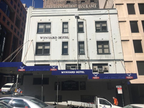 Wynyard Hotel - VIC Tourism 0