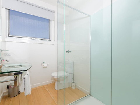 WYTONIA 3 PENTHOUSE - VIC Tourism 2