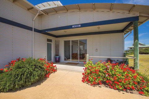 Wytonia Beachfront Accommodation - VIC Tourism 1