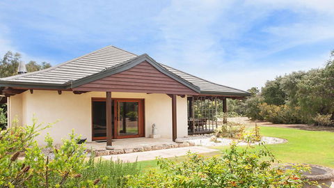 Yallingup Retreat - VIC Tourism 2