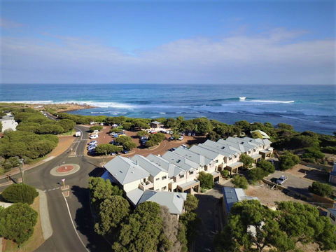 Yallingup Beach Resort - VIC Tourism 0