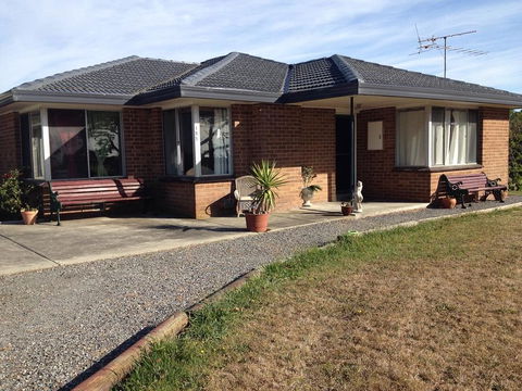 Yanakie Holiday House - VIC Tourism 1
