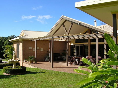 Yarrahapinni Homestead - VIC Tourism 0